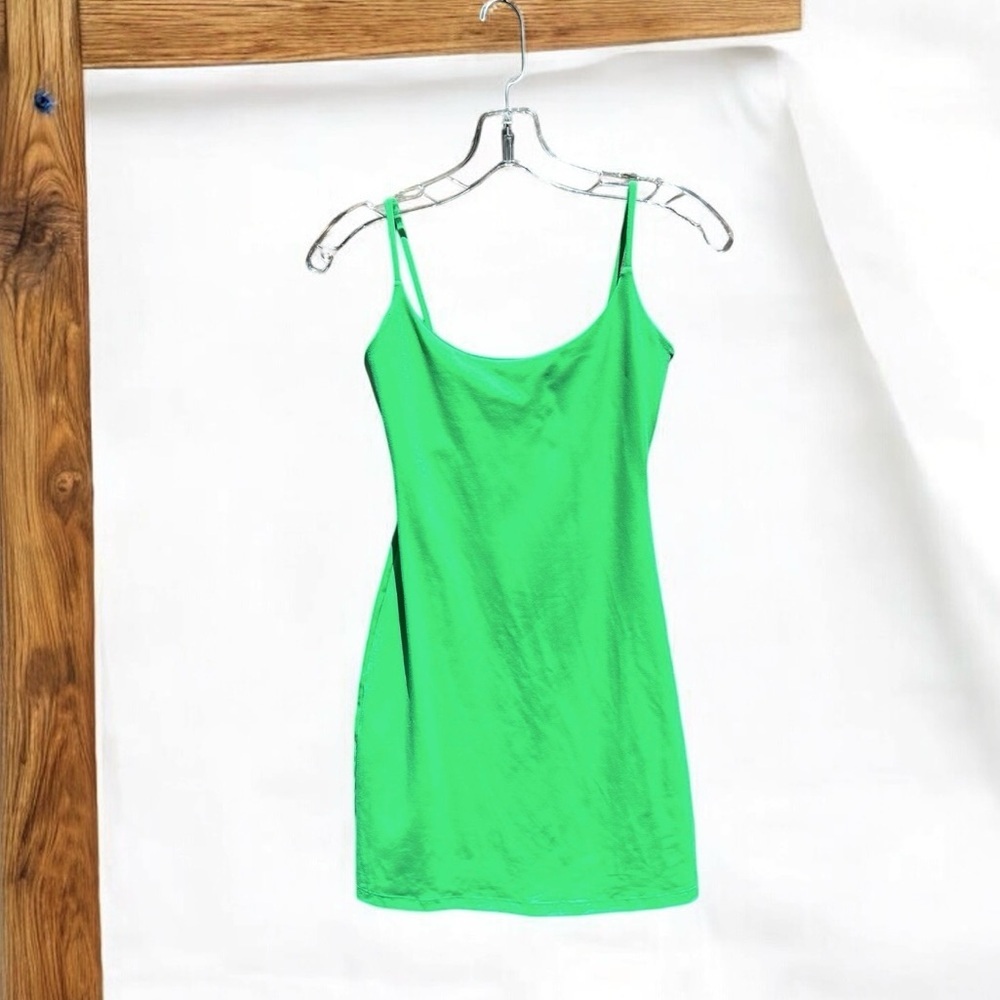 🌻NEW NWOT Susana Monaco Green Thin Strap Mini Dress Susana Monaco | Size XS - Picture 2 of 7